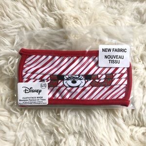 NWT Disney Minnie Holiday Face Mask
